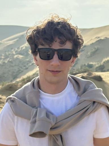 Аватар Константин Гурьев