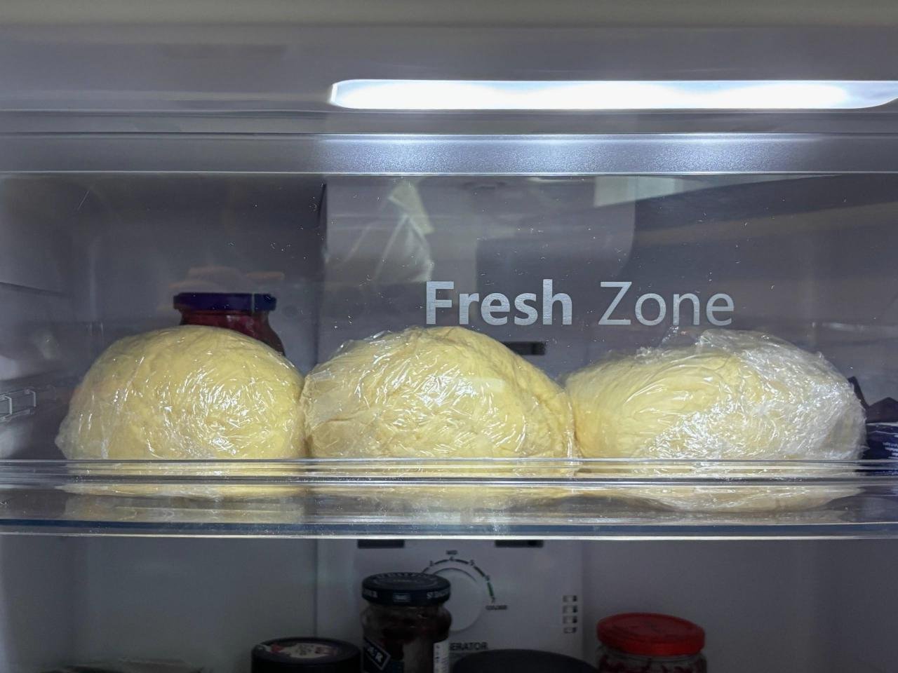 даём тесту почиллить