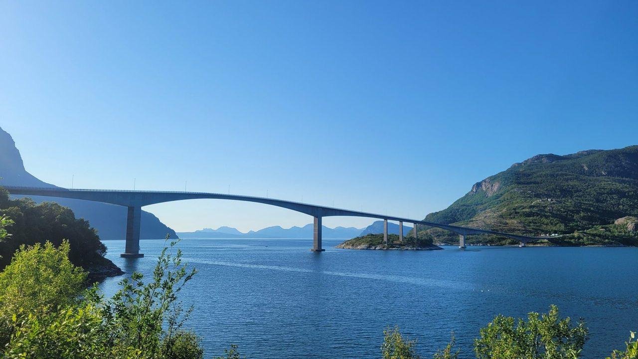 Mjøsundbrua