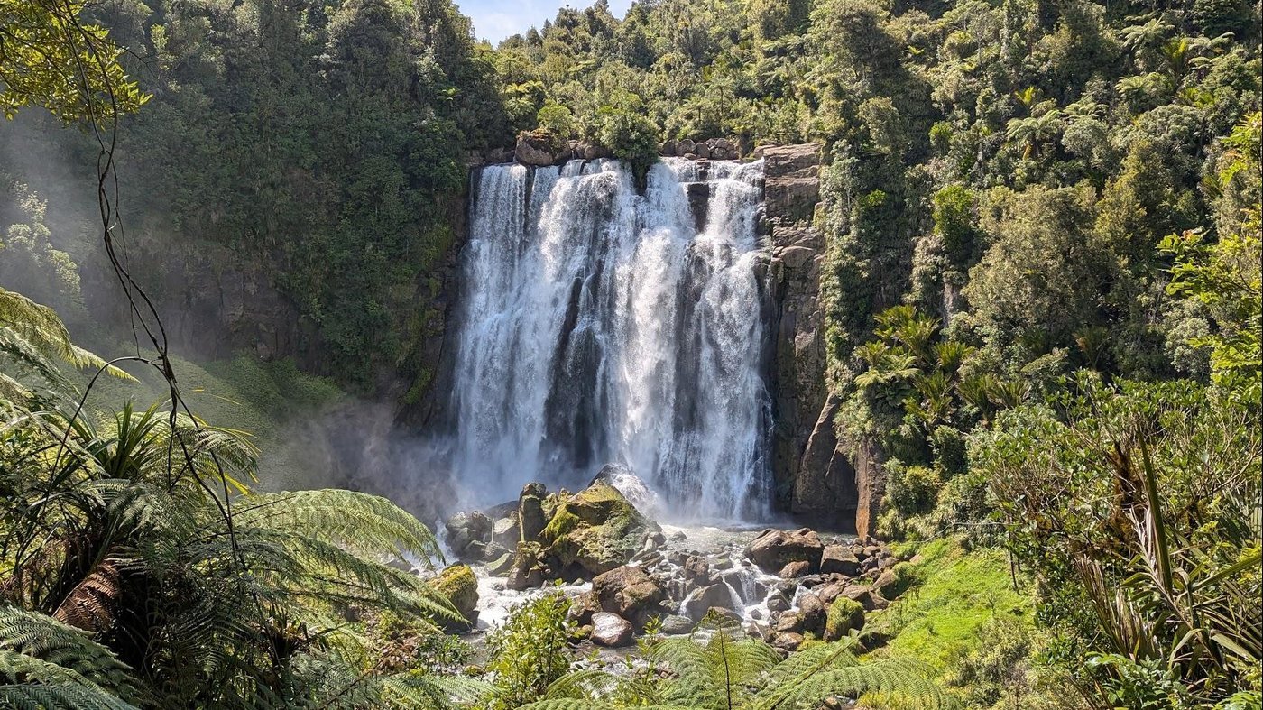Marokopa Falls