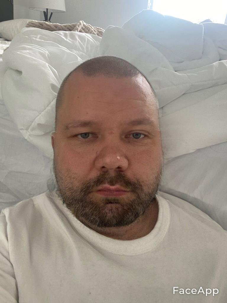 FaceApp в 2022 году уже мог показывать мое будущее!