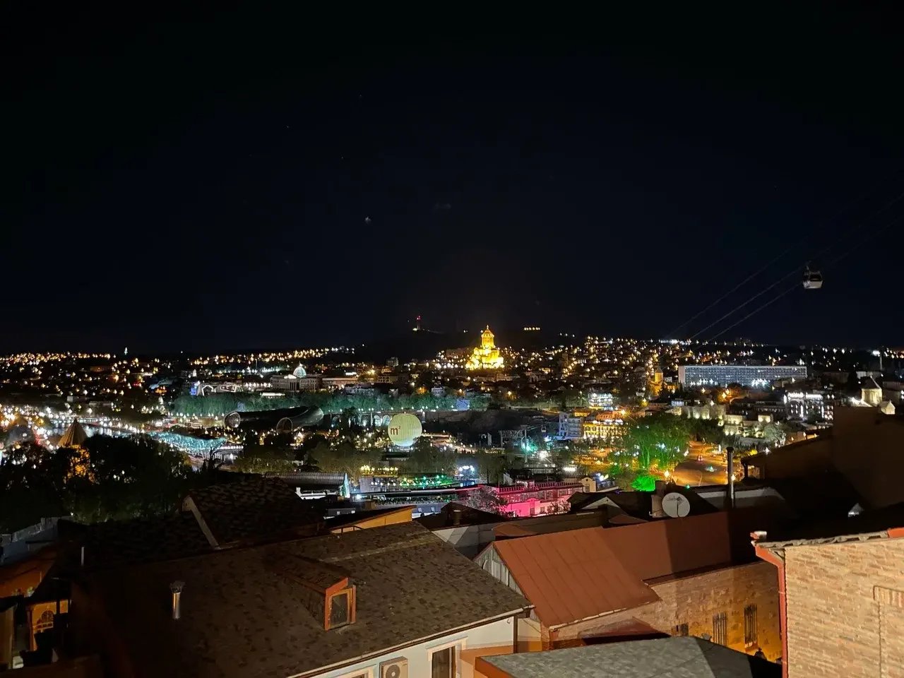 Вот такой вид из окна, фотка из интернета