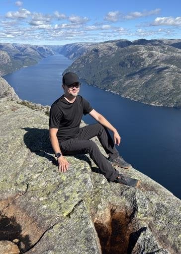 Аватар Николай Чечин