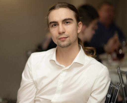 Аватар Владимир Аксенов