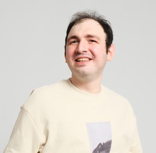 Аватар David Zukhbaia
