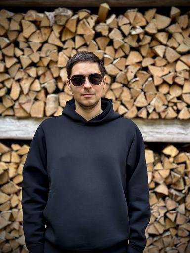 Аватар Максим Бондаренко