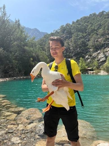 Аватар Robert Khanafiev