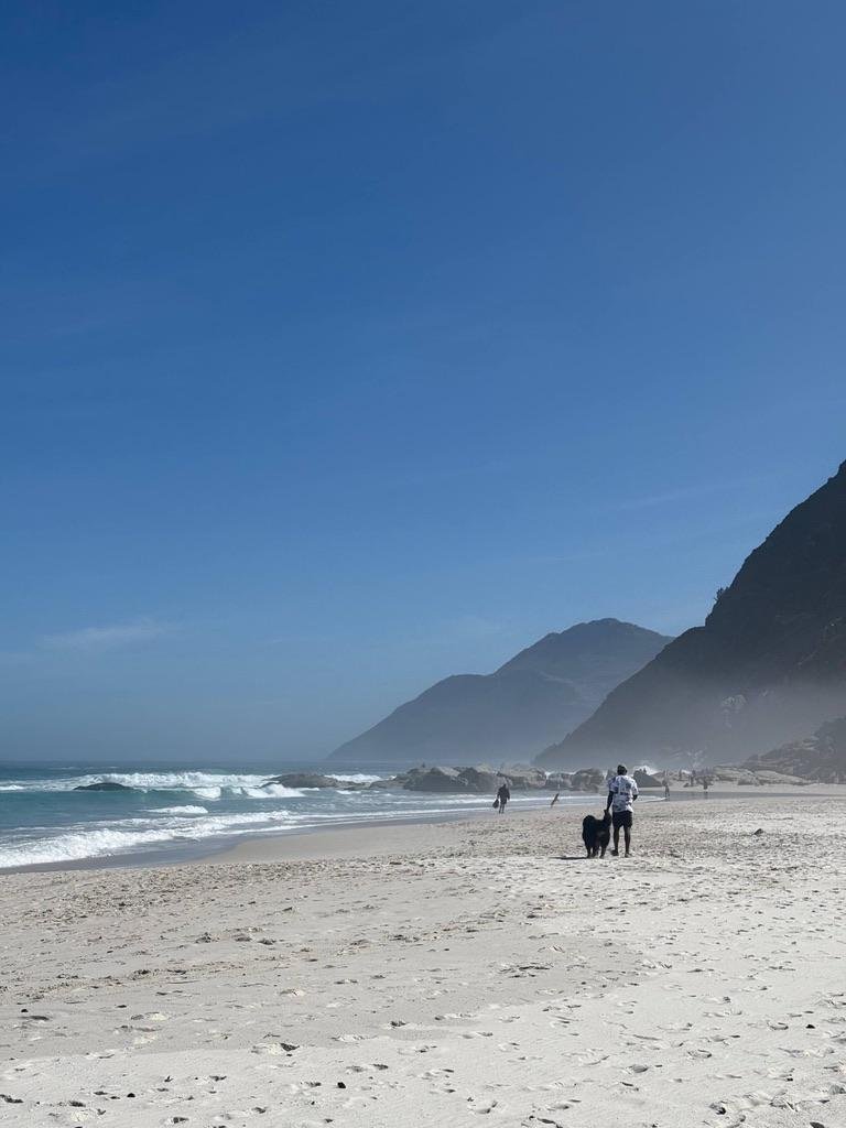 Noordhoek Beach - можно смело провести весь день, пребывая в полной неге и умиротворении