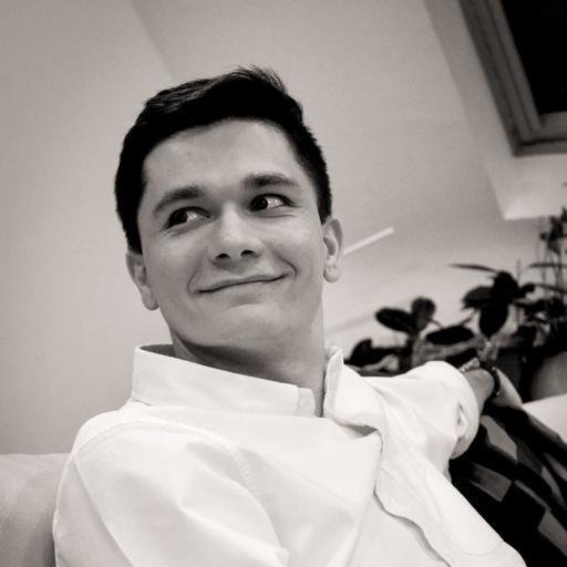 Аватар Denis Arslanbekov
