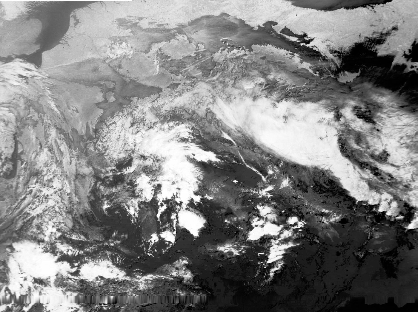 ИК инструменты Метеора. А ну и да, вообще изображение прилетает построчно, строчки могут теряться, даже что-то принять - уже достижение.