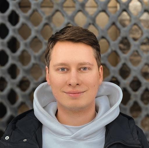 Аватар Maksim Kuzmin