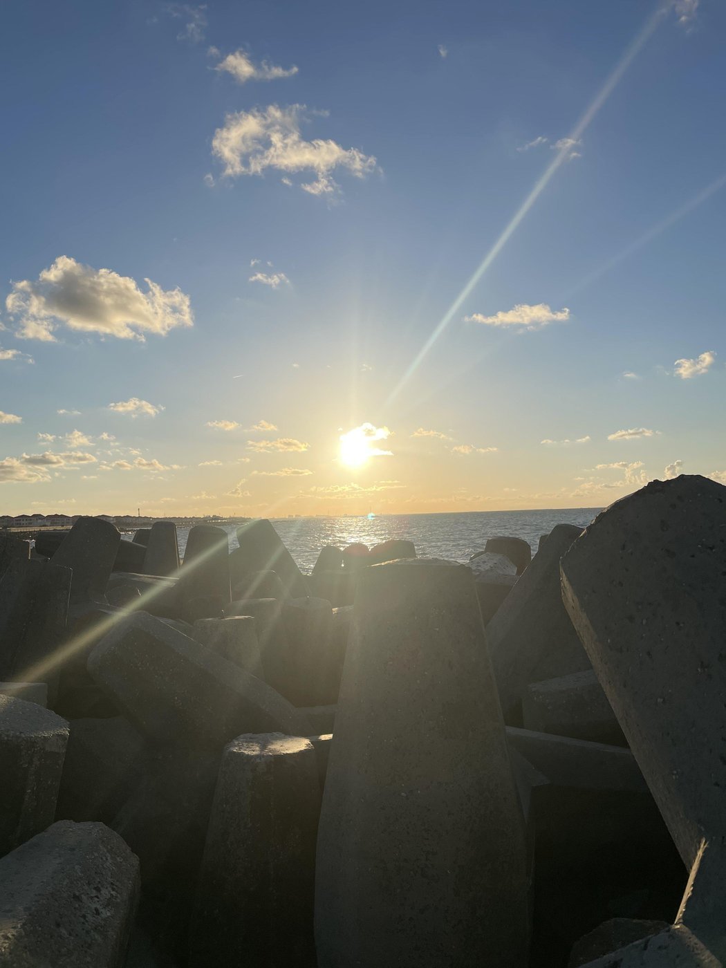 Закат на Средиземном море