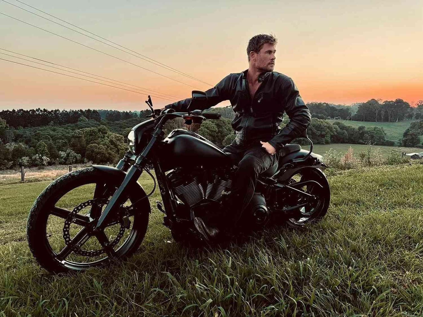 Гугл по запросу leather daddy on a motorbike