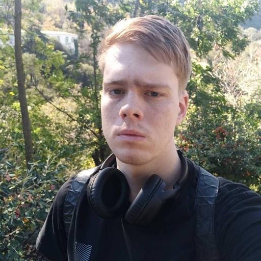 Аватар Максим Демидович